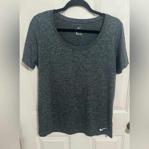 Nike Tops - Nike Dry Fit Top